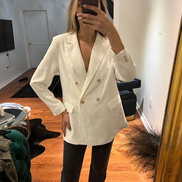 White blazer size M/L - Picture 1 of 2